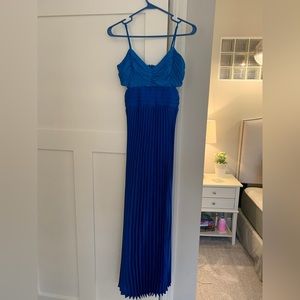 Express, long pleated dress, Size 4 (but fits like a 0-2).